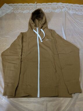 Classic Zip-Up Hooded Sweater - Tan